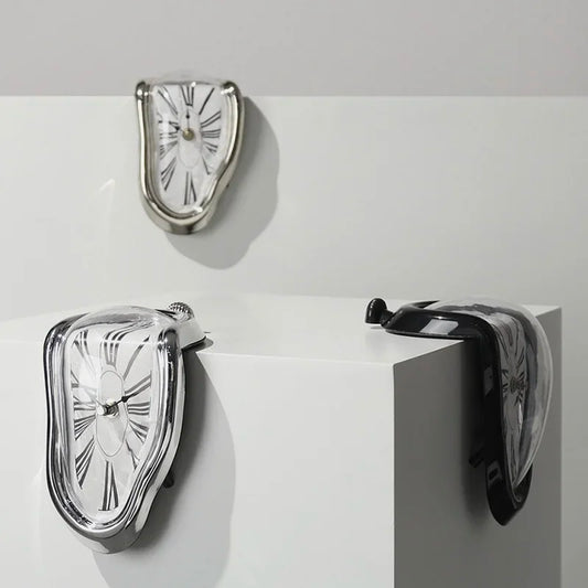 Modern Unique Melting Clock